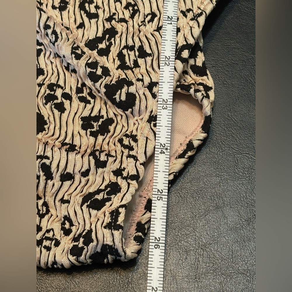 Time And TRU Leopard Beige One Piece Women Swimsuit Size M (8-10) NWT - Picture 13 of 13